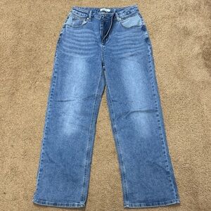 Women wide leg jeans. Medium